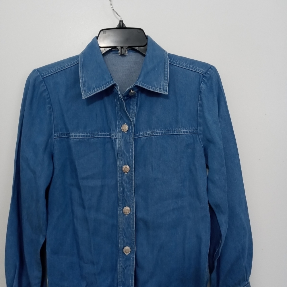Pendleton Women's petite Denim Chambray Long sleeve Button Down jacket